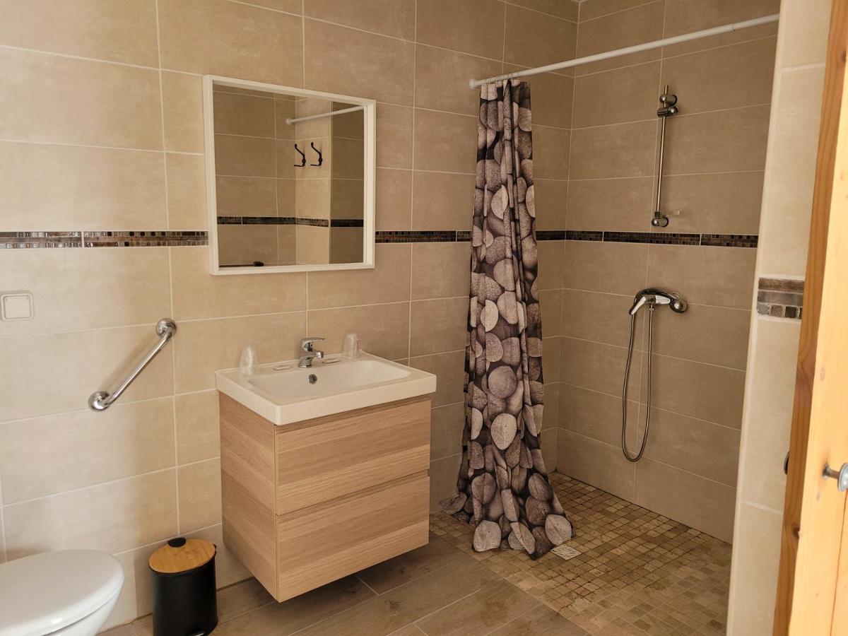 Le Cocardier Saintes-Maries-de-la-Mer Habitación foto